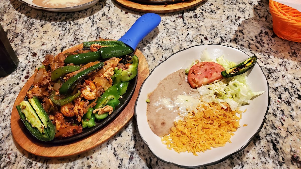 Rey Azteca Mexican Restaurant Palmyra-6